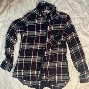 Flannel navy blue white and red button down size small perfect condition